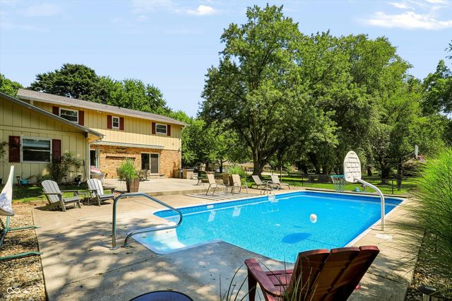 8852 Ridge Hill Drive, Indianapolis, IN 46217