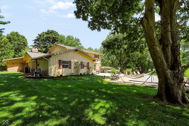 8852 Ridge Hill Drive, Indianapolis, IN 46217