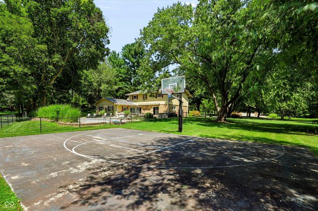 8852 Ridge Hill Drive, Indianapolis, IN 46217