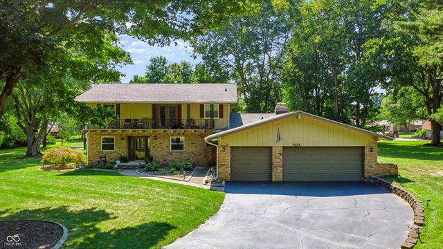 8852 Ridge Hill Drive, Indianapolis, IN 46217