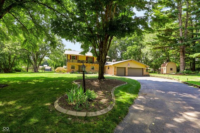 8852 Ridge Hill Drive, Indianapolis, IN 46217