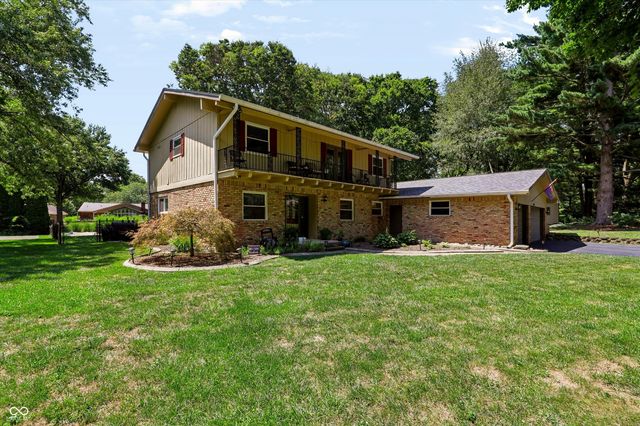 8852 Ridge Hill Drive, Indianapolis, IN 46217