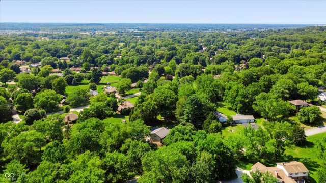 8852 Ridge Hill Drive, Indianapolis, IN 46217