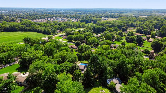 8852 Ridge Hill Drive, Indianapolis, IN 46217