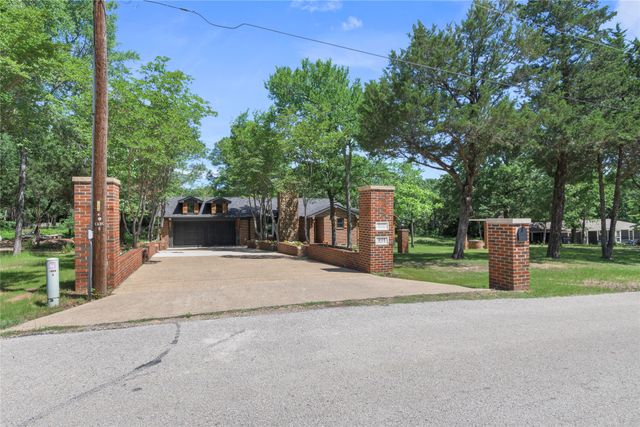 401 Tangle Drive, Tool, TX 75143