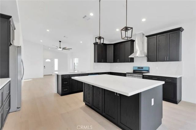 16443 Pine Street, Hesperia, CA 92345