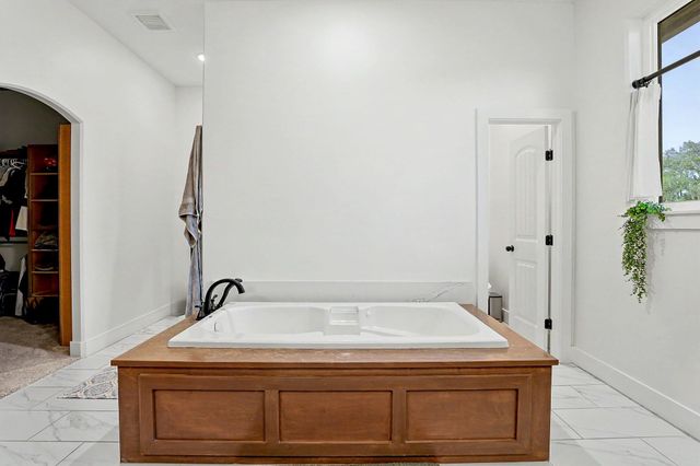 104 N Estes St, Garden Plain, KS 67050