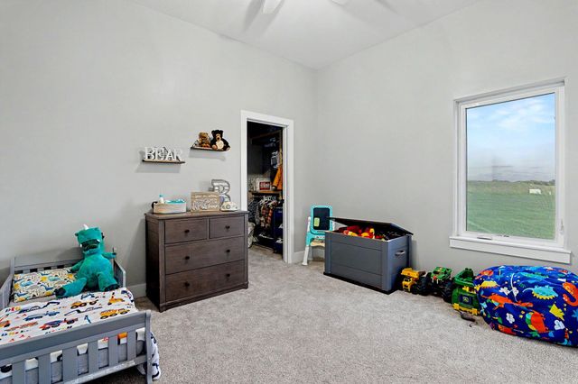 104 N Estes St, Garden Plain, KS 67050