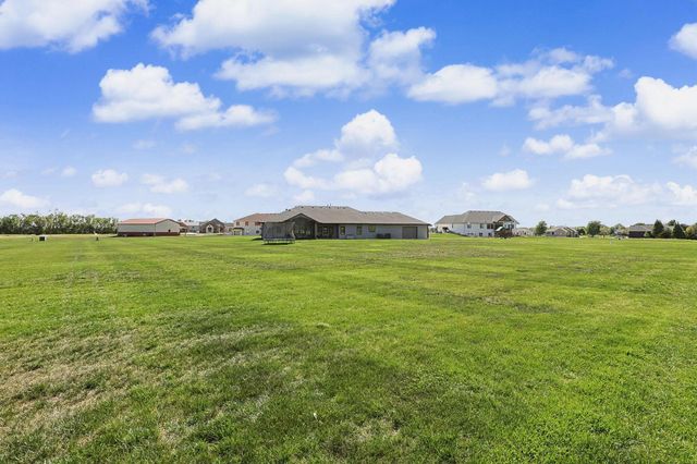 104 N Estes St, Garden Plain, KS 67050