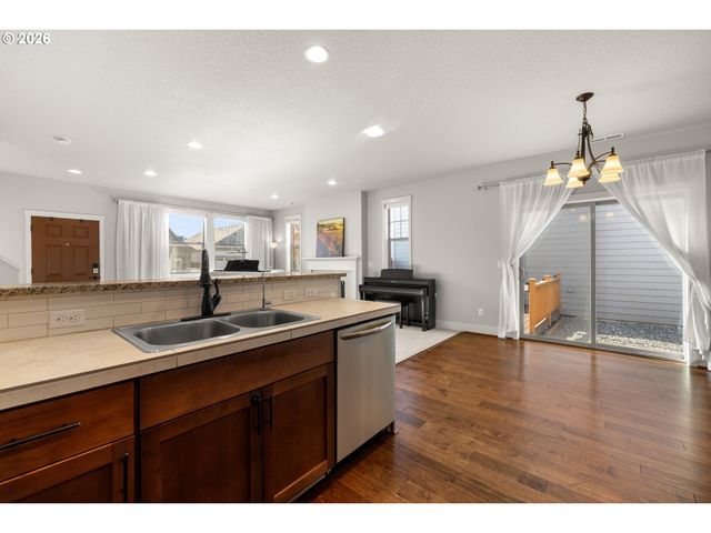 29055 Nw FAIR St, North Plains, OR 97133