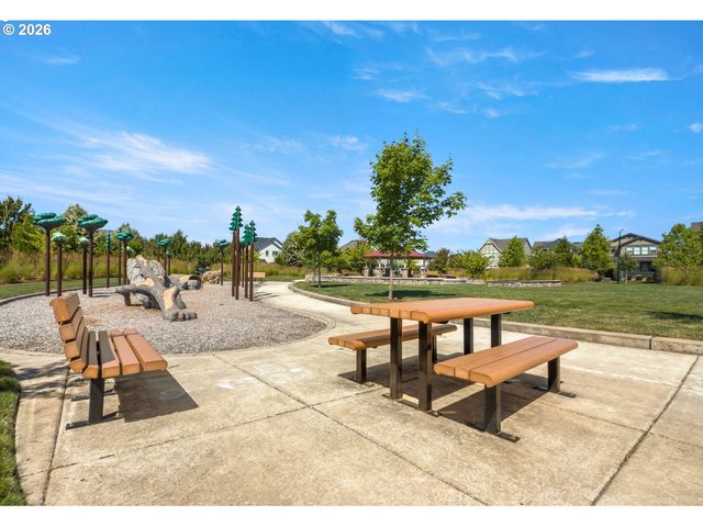 29055 Nw FAIR St, North Plains, OR 97133