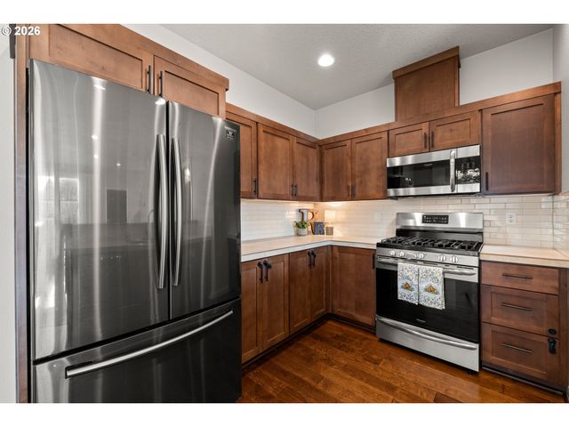 29055 Nw FAIR St, North Plains, OR 97133