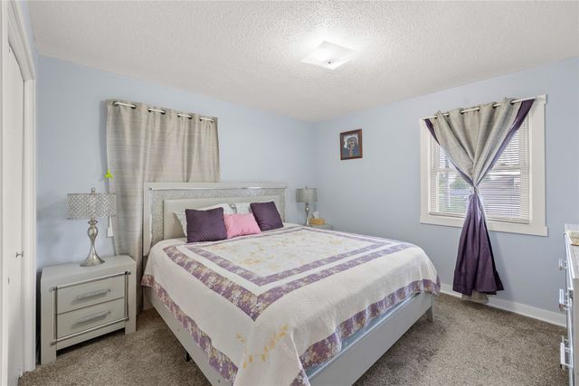 110 Lynwood Drive, Huxley, IA 50124