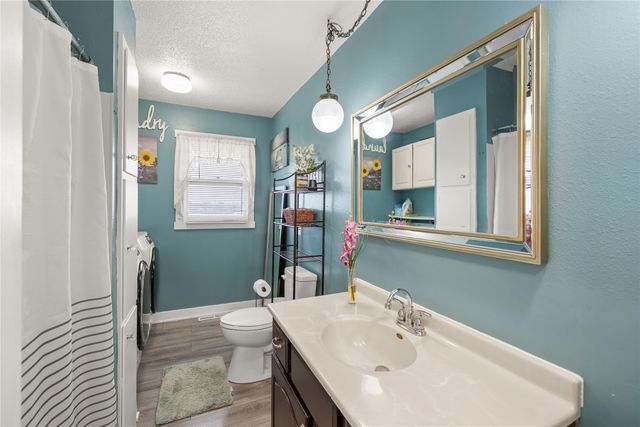 110 Lynwood Drive, Huxley, IA 50124