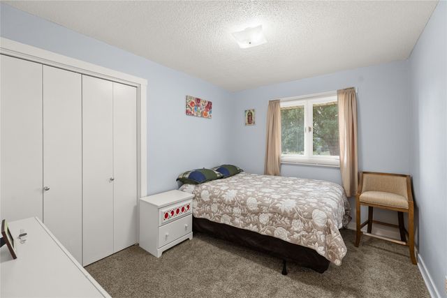 110 Lynwood Drive, Huxley, IA 50124