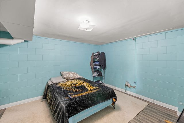 110 Lynwood Drive, Huxley, IA 50124