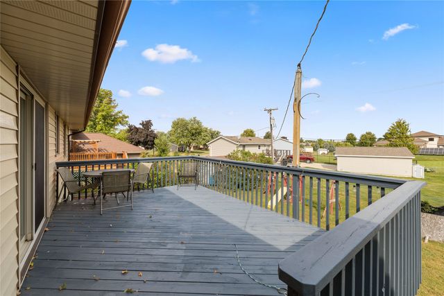 110 Lynwood Drive, Huxley, IA 50124