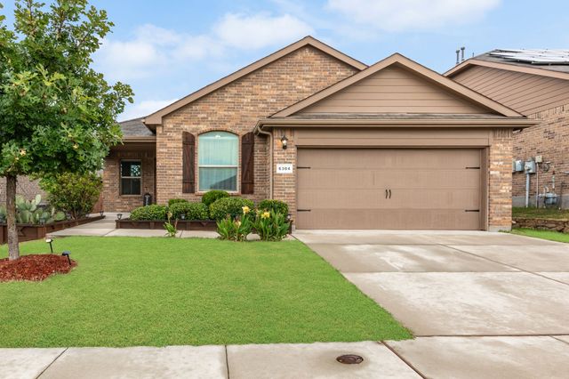 6304 Robertson Road, Fort Worth, TX 76179