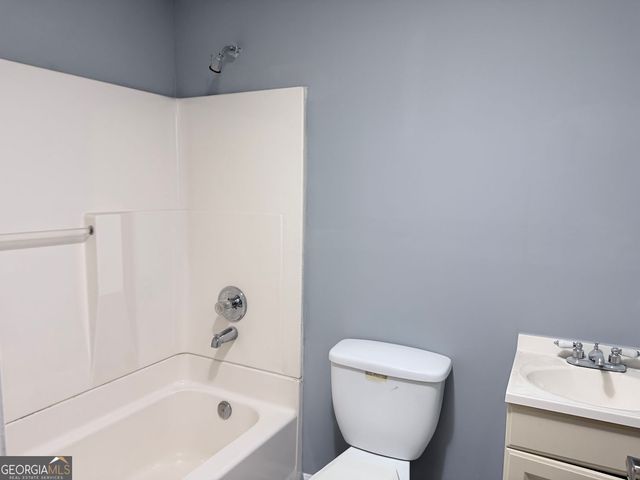 5695 Cedar Croft Lane, Lithonia, GA 30058