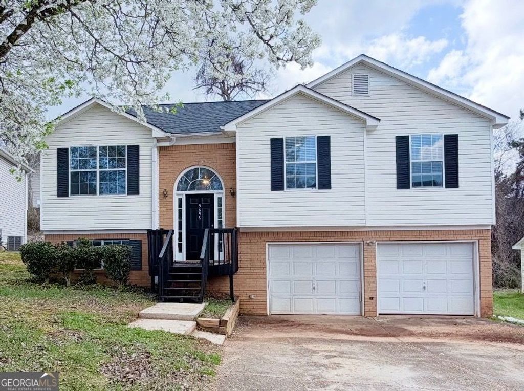 5695 Cedar Croft Lane, Lithonia, GA 30058