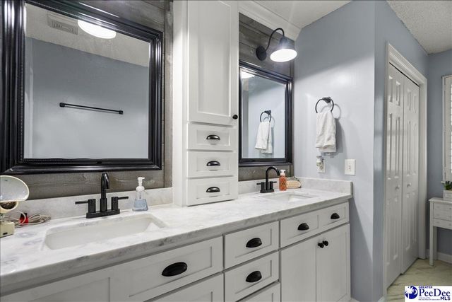 302 302 Ridgewood Dr, Marion, SC 29571