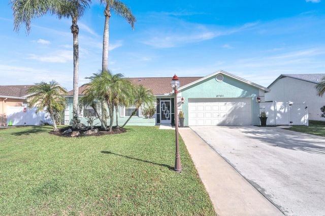 8781 Sand Lake Court, Lake Worth, FL 33467