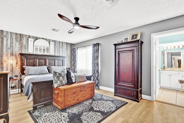 8781 Sand Lake Court, Lake Worth, FL 33467