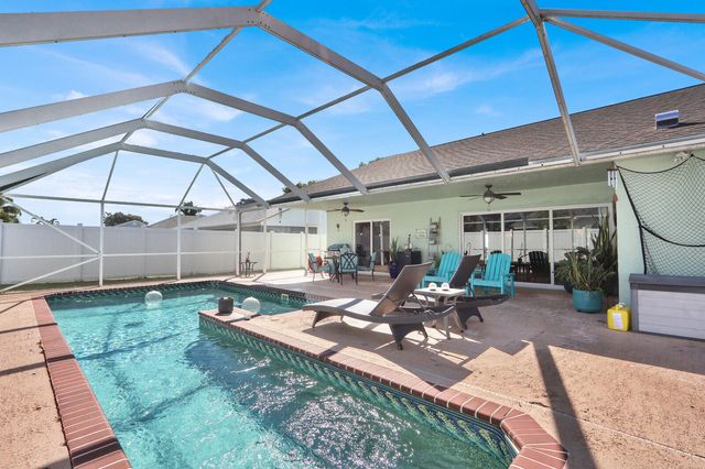 8781 Sand Lake Court, Lake Worth, FL 33467