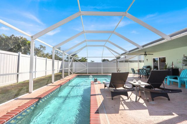 8781 Sand Lake Court, Lake Worth, FL 33467