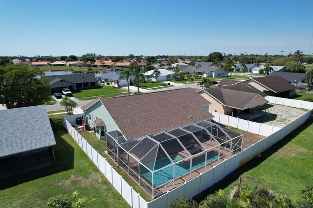 8781 Sand Lake Court, Lake Worth, FL 33467