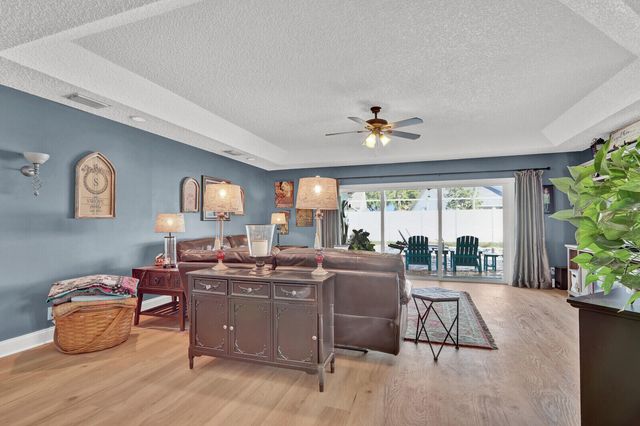 8781 Sand Lake Court, Lake Worth, FL 33467