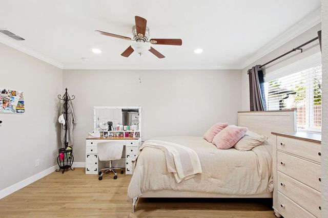 3548 Sunrise Pines Dr, Sacramento, CA 95827