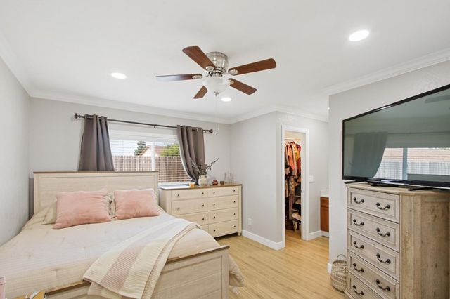 3548 Sunrise Pines Dr, Sacramento, CA 95827