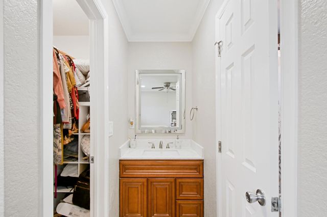 3548 Sunrise Pines Dr, Sacramento, CA 95827