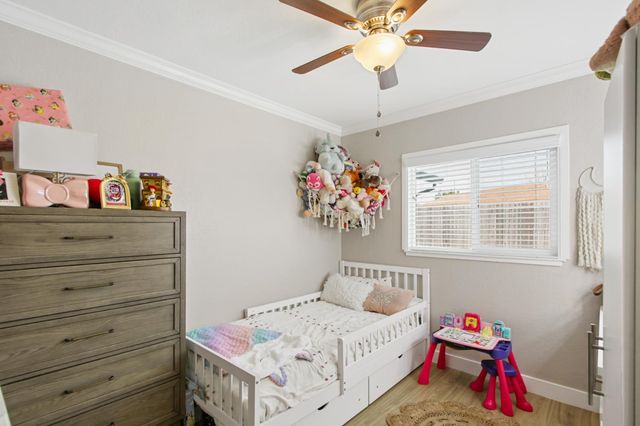 3548 Sunrise Pines Dr, Sacramento, CA 95827