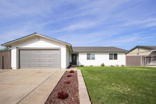 3548 Sunrise Pines Dr, Sacramento, CA 95827