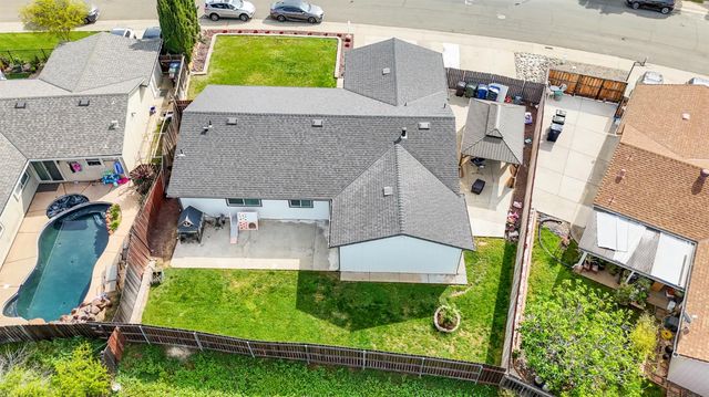 3548 Sunrise Pines Dr, Sacramento, CA 95827