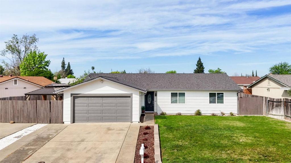 3548 Sunrise Pines Dr, Sacramento, CA 95827