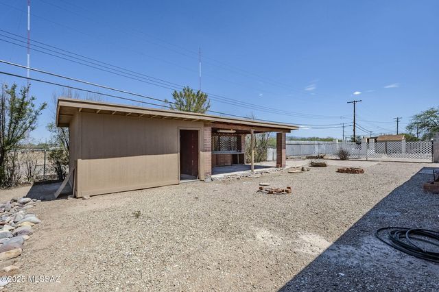 1930 W Waverly Street, Tucson, AZ 85745