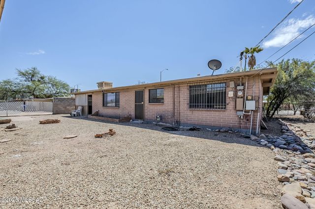 1930 W Waverly Street, Tucson, AZ 85745