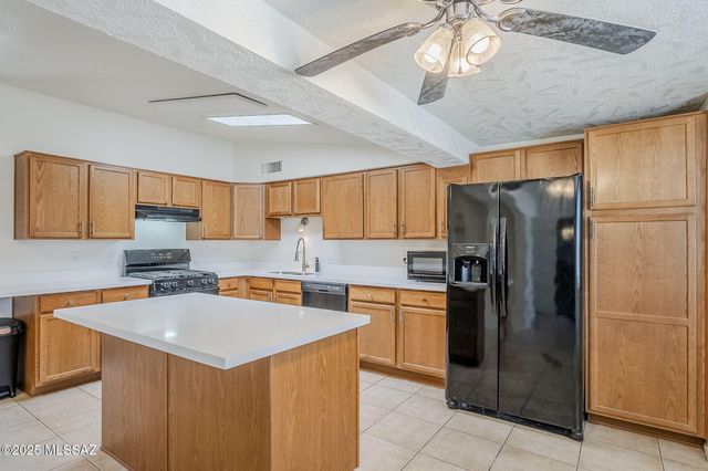 1930 W Waverly Street, Tucson, AZ 85745