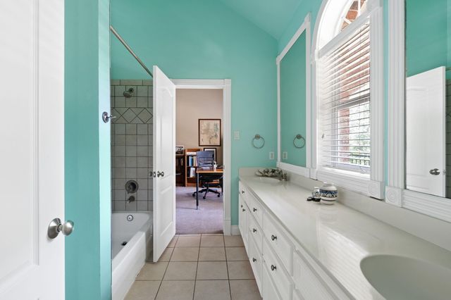 3827 Durness Way, Houston, TX 77025