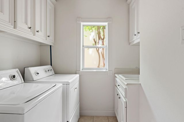 3827 Durness Way, Houston, TX 77025