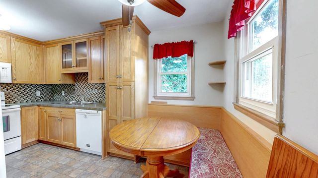 6032 Upper Afton Road, Woodbury, MN 55125