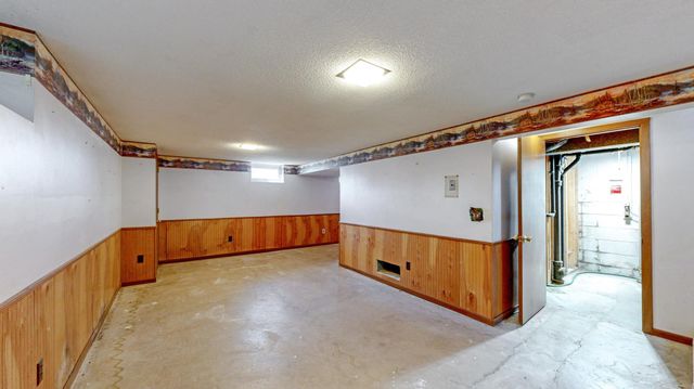 6032 Upper Afton Road, Woodbury, MN 55125