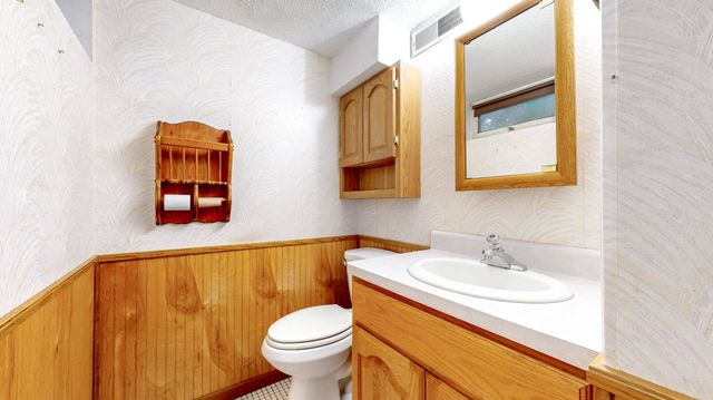 6032 Upper Afton Road, Woodbury, MN 55125