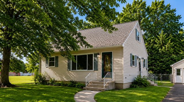 6032 Upper Afton Road, Woodbury, MN 55125