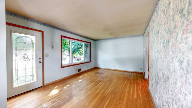 6032 Upper Afton Road, Woodbury, MN 55125