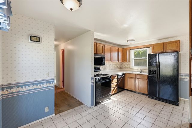 343 Brandywyne Drive, Comstock Park, MI 49321
