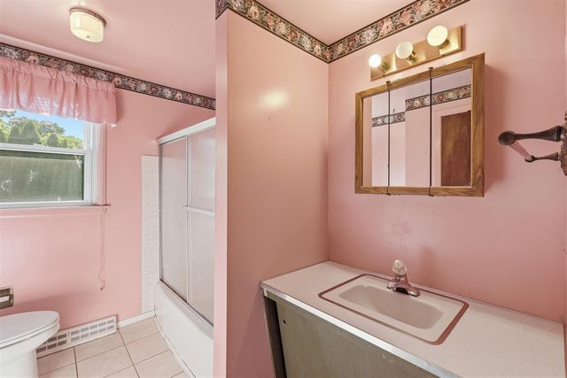 343 Brandywyne Drive, Comstock Park, MI 49321